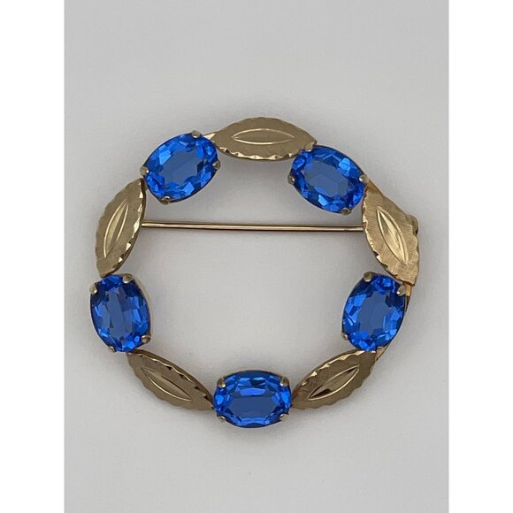 Vintage V.D. Brooch 12K GF Blue Rhinestones Circle Wreath 1.5" - Picture 1 of 6